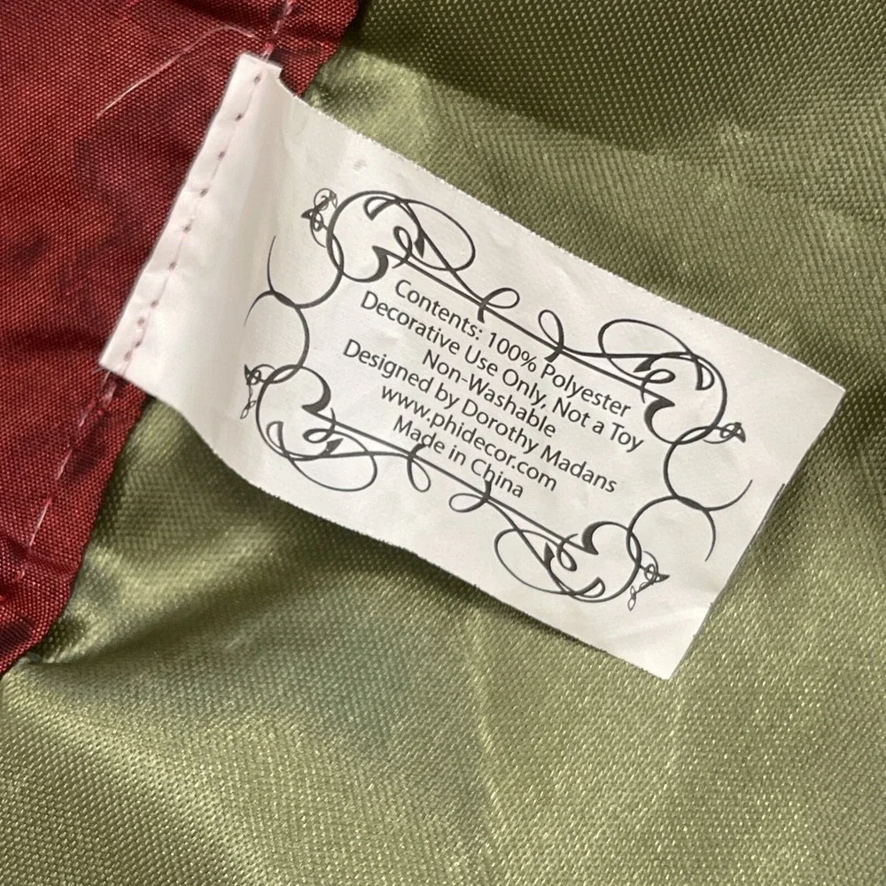 Dorothy Madans Christmas Tree Skirt‎ Green Burgundy Gold Scroll Quilted